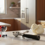 Cuchara Porcionadora de Helado N° 30 Acero Inoxidable Mango Negro 37 ml Dechef